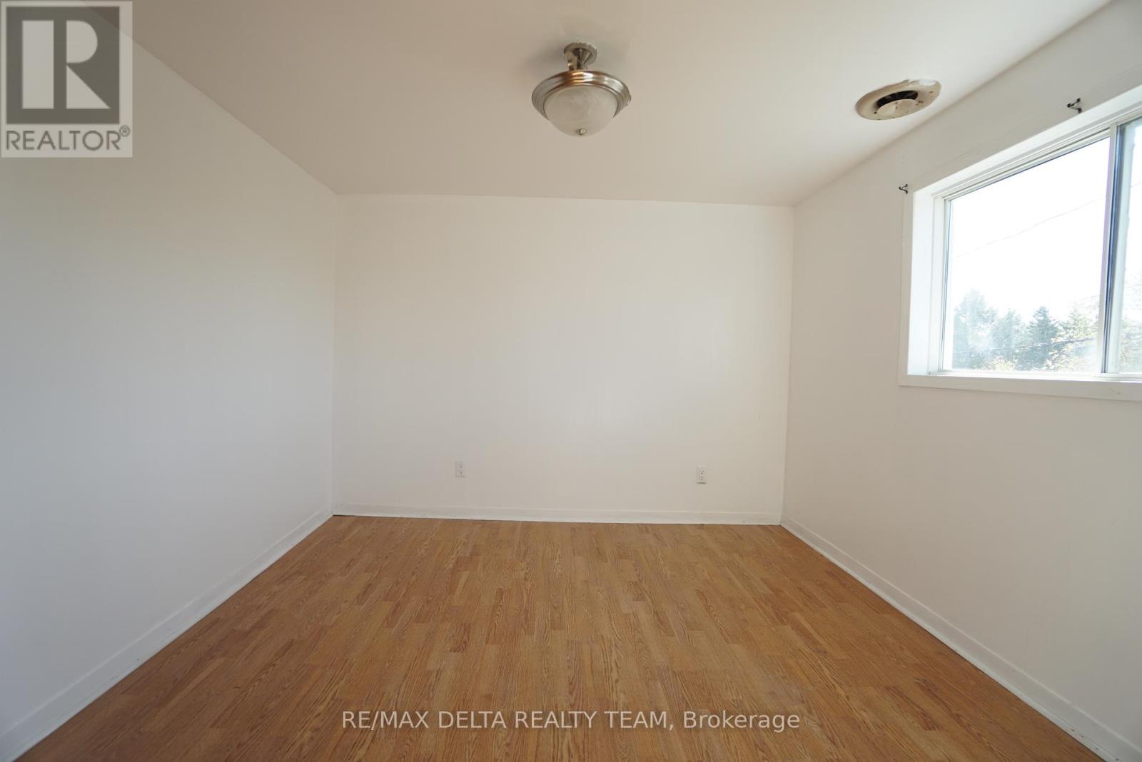 Upper Level - 612 Russell Road, Clarence-Rockland, Ontario  K0A 2A0 - Photo 16 - X12431788