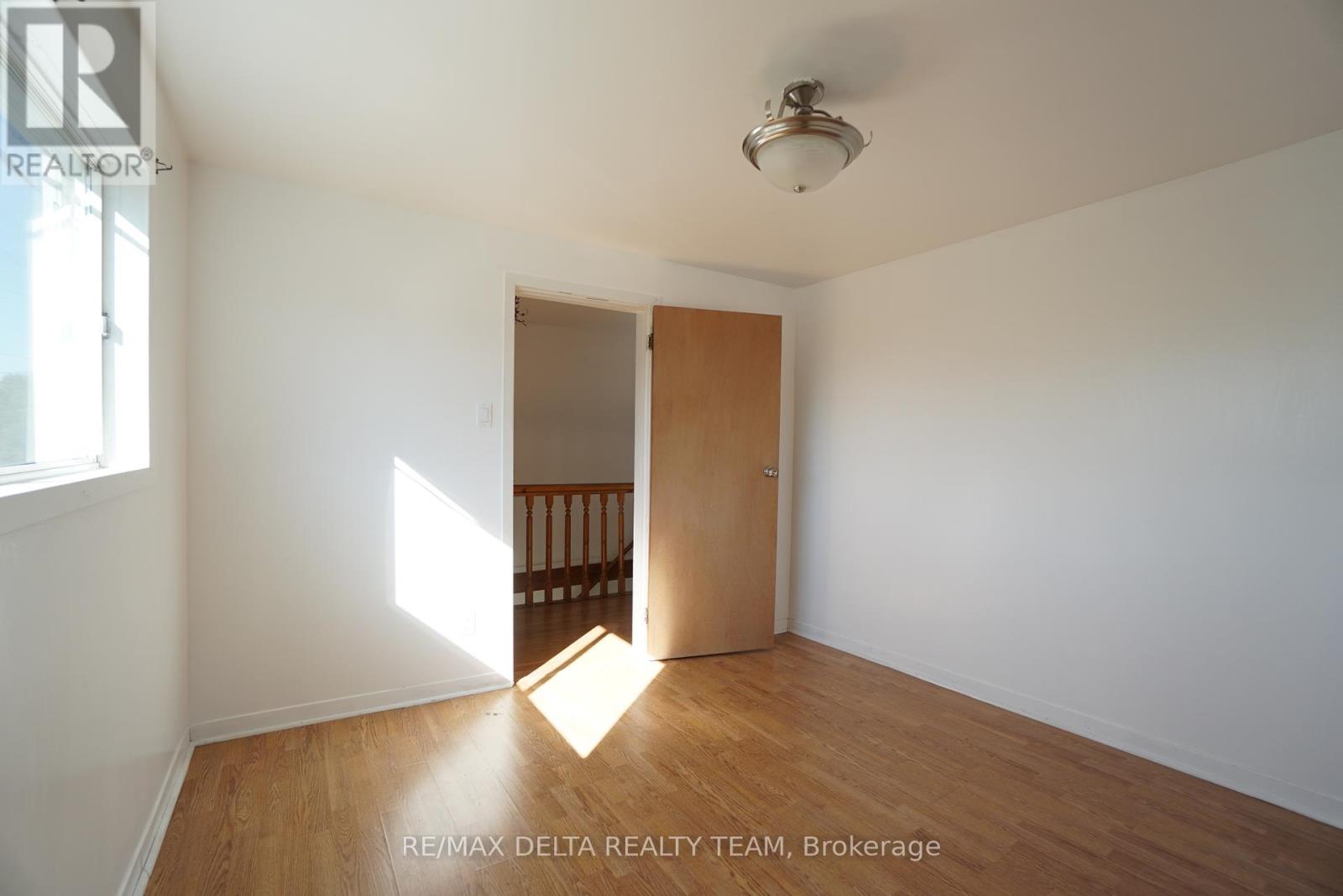 Upper Level - 612 Russell Road, Clarence-Rockland, Ontario  K0A 2A0 - Photo 15 - X12431788