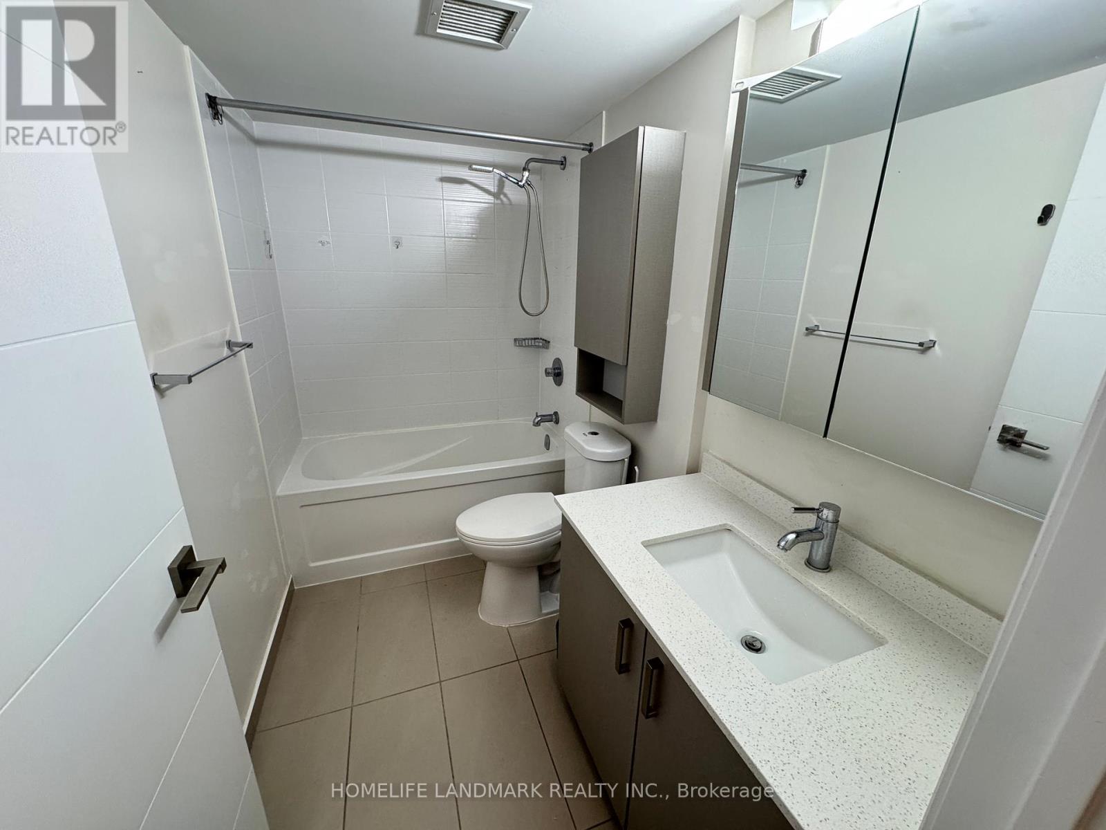 Unknown Address, ,     - Photo 4 - N12458999