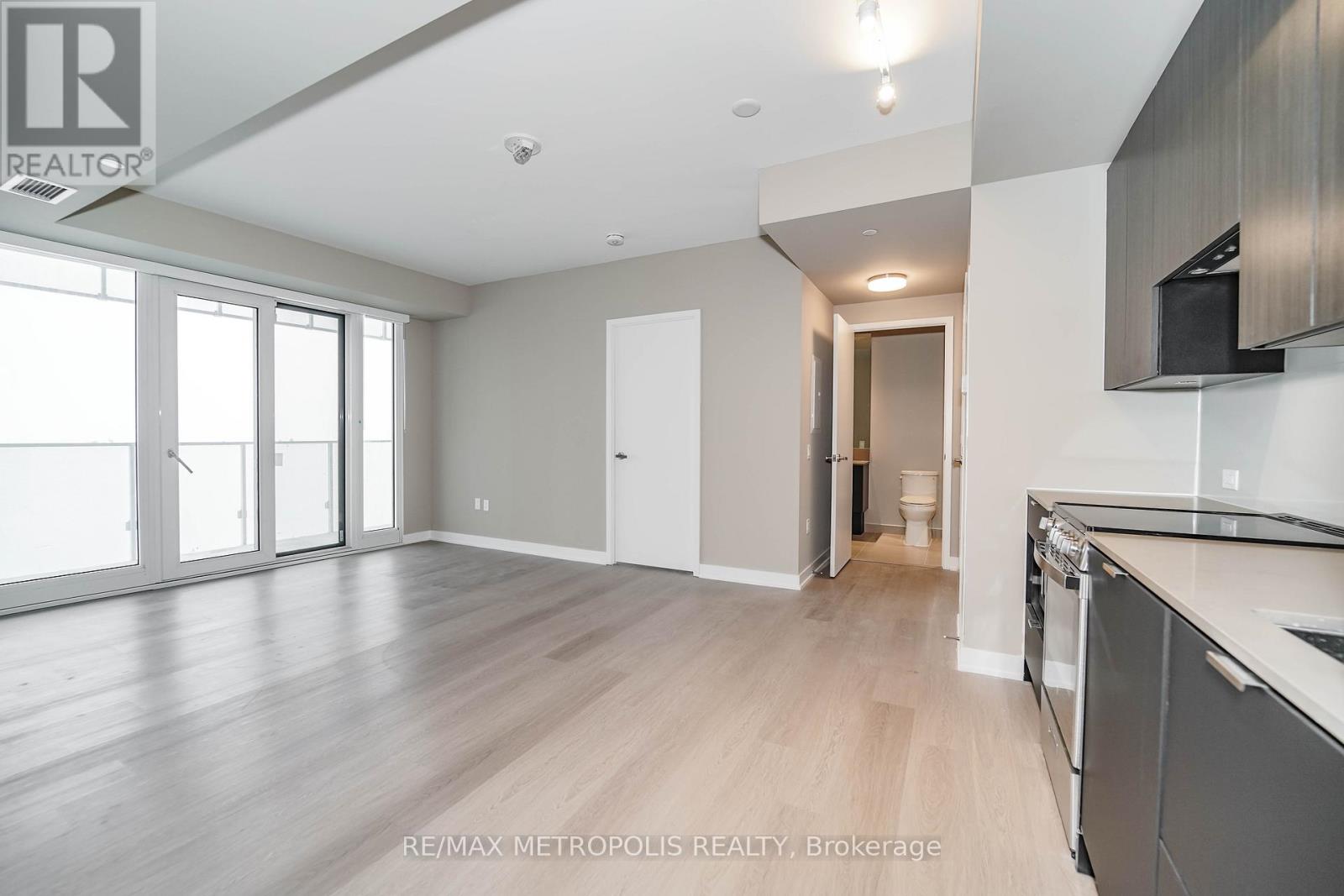 3206 - 3883 Quartz Road, Mississauga, Ontario  L5B 0M4 - Photo 4 - W12458998