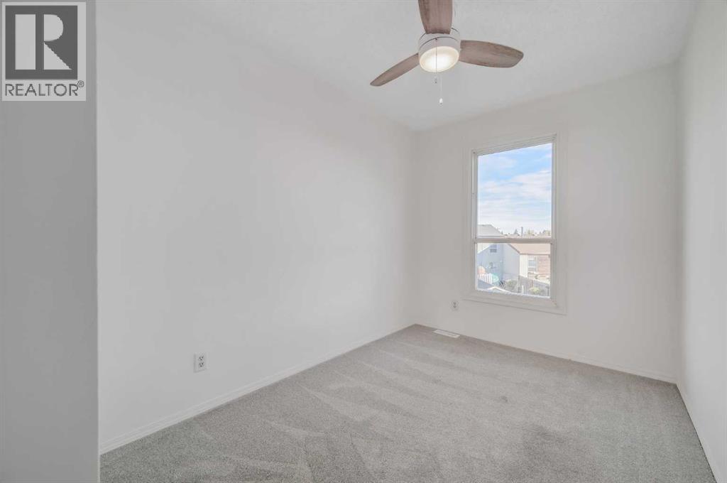 79 Penworth Close Se, Calgary, Alberta  T2A 5N4 - Photo 22 - A2262189
