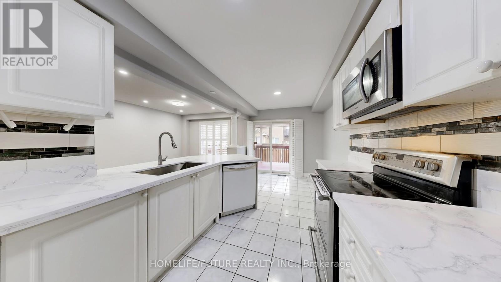 14 Flatfield Terrace, Toronto, Ontario  M1B 6B9 - Photo 14 - E12459017