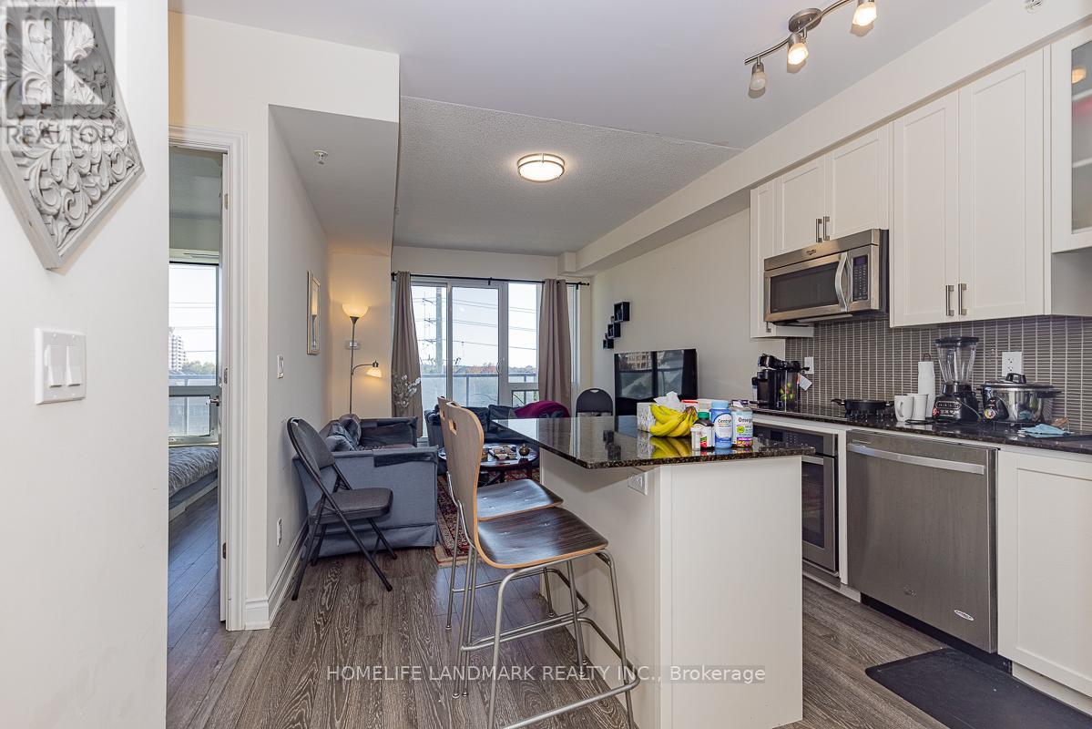 9088 Yonge Street, Richmond Hill, Ontario  L4C 0Y6 - Photo 11 - N12459022