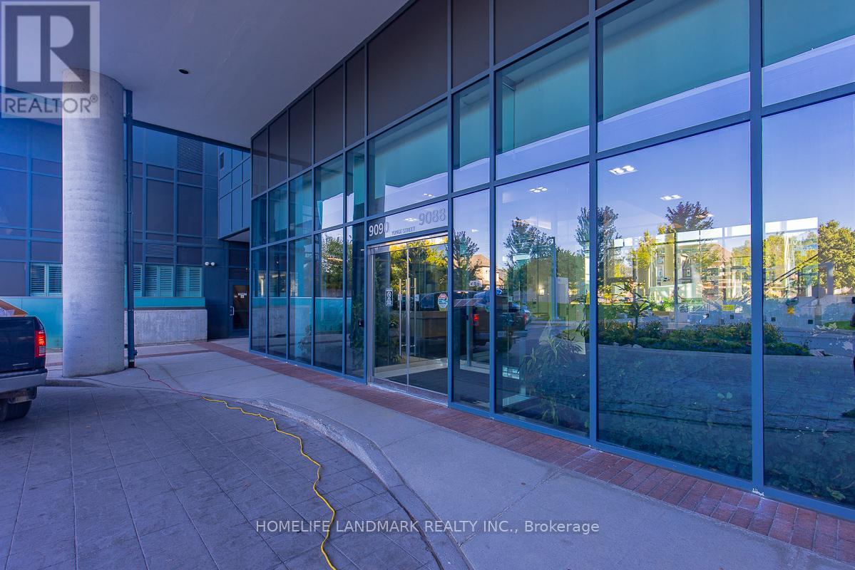 9088 Yonge Street, Richmond Hill, Ontario  L4C 0Y6 - Photo 6 - N12459022