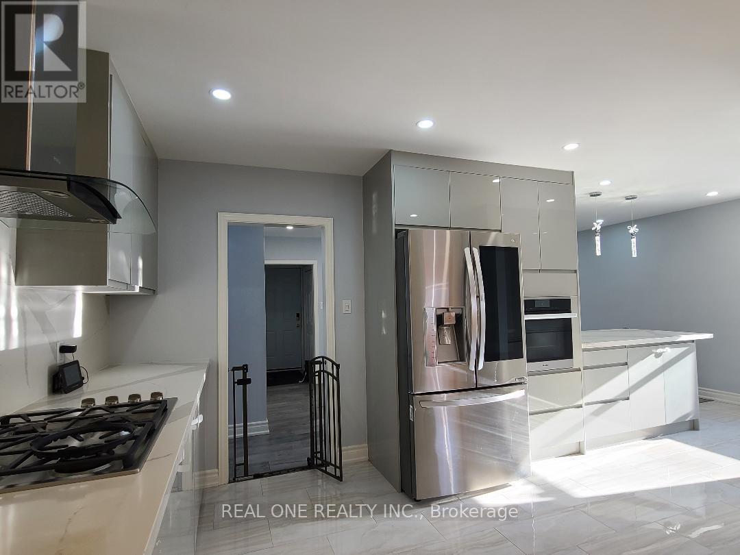 Main - 412 Osiris Drive, Richmond Hill, Ontario  L4C 2P9 - Photo 17 - N12459023