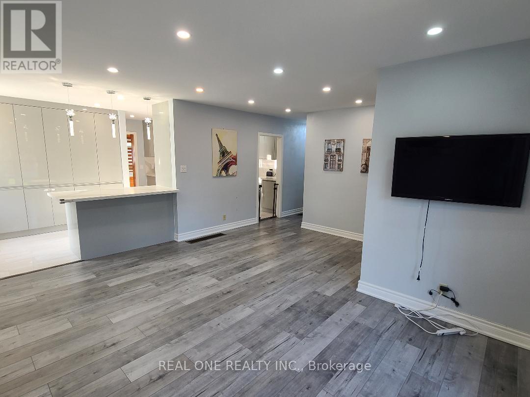 Main - 412 Osiris Drive, Richmond Hill, Ontario  L4C 2P9 - Photo 26 - N12459023