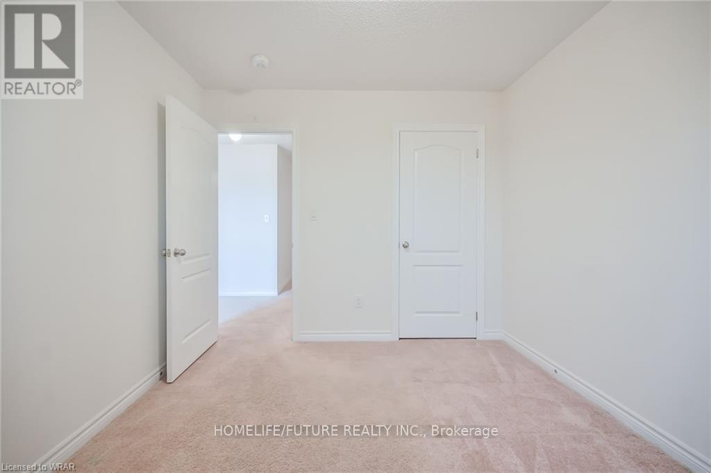 68 Palace Street, Thorold, Ontario  L2V 0J6 - Photo 27 - X12459019