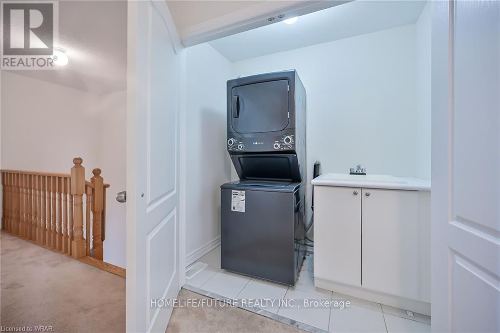 68 Palace Street, Thorold, Ontario  L2V 0J6 - Photo 30 - X12459019