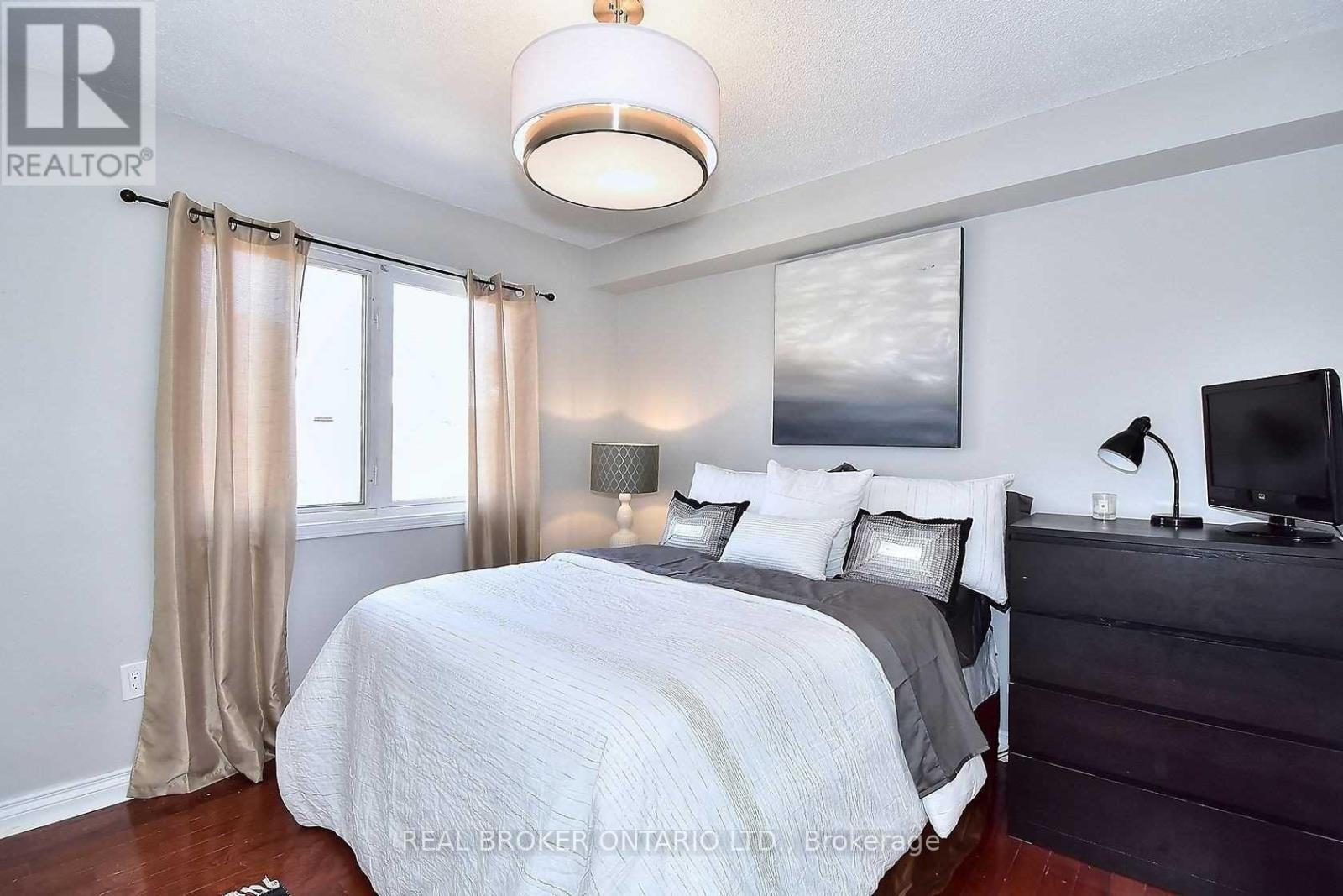 9472 Sheppard Avenue E, Toronto, Ontario  M1B 5Z4 - Photo 8 - E12459030