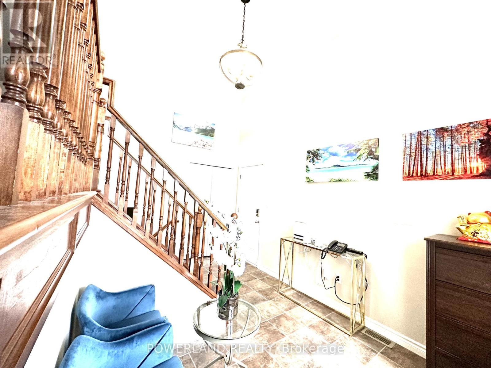 21 Brookland Drive, North Bay, Ontario  P1A 0A1 - Photo 7 - X12379496