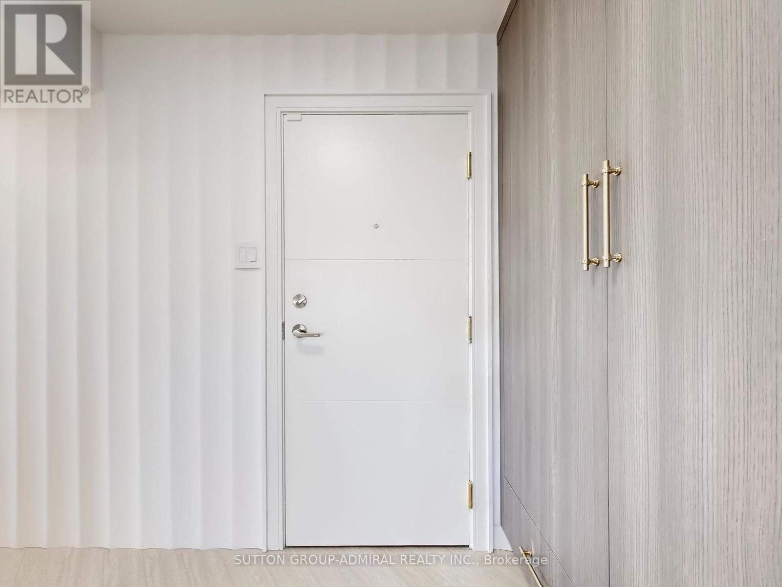 704 - 1 Clark Avenue W, Vaughan, Ontario  L4J 7Y6 - Photo 38 - N12459027
