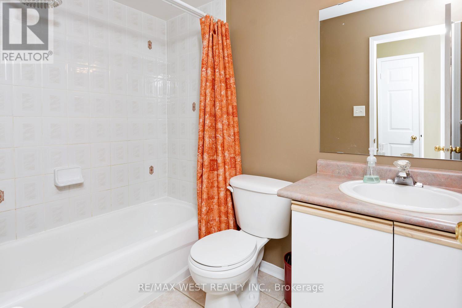 1 - 66 Manley Lane, Milton, Ontario  L9T 5N8 - Photo 13 - W12459025
