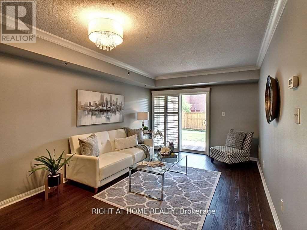 109 - 3070 Rotary Way N, Burlington, Ontario  L7M 0H1 - Photo 10 - W12459028