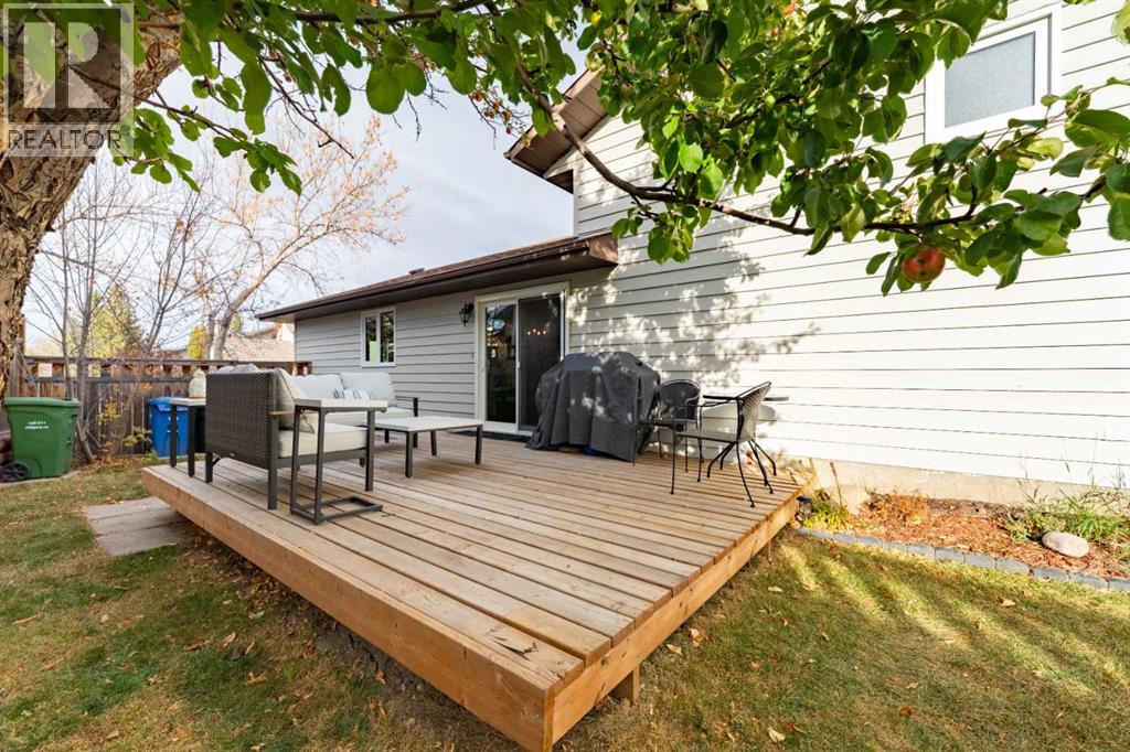68 Macewan Glen Close Nw, Calgary, Alberta  T3K 2C3 - Photo 30 - A2263433