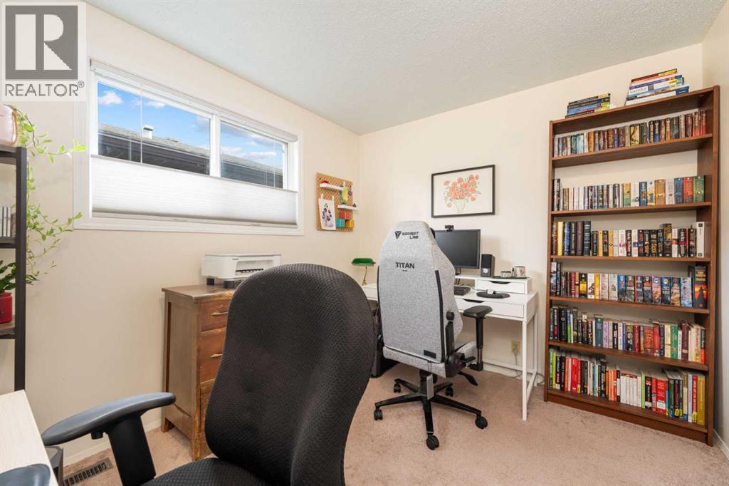 68 Macewan Glen Close Nw, Calgary, Alberta  T3K 2C3 - Photo 18 - A2263433