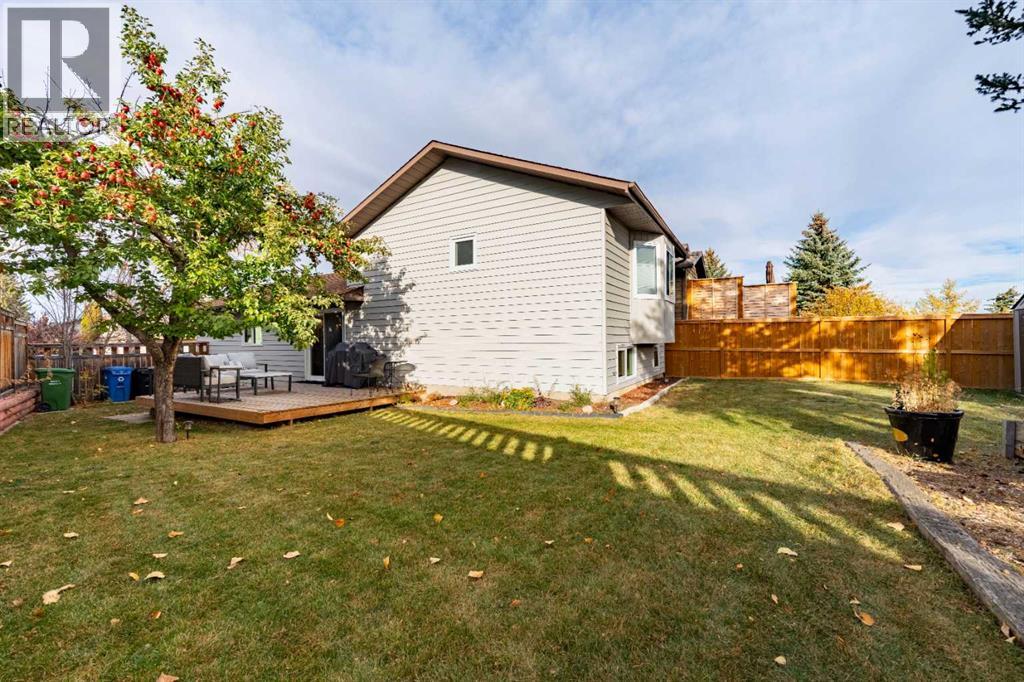 68 Macewan Glen Close Nw, Calgary, Alberta  T3K 2C3 - Photo 31 - A2263433