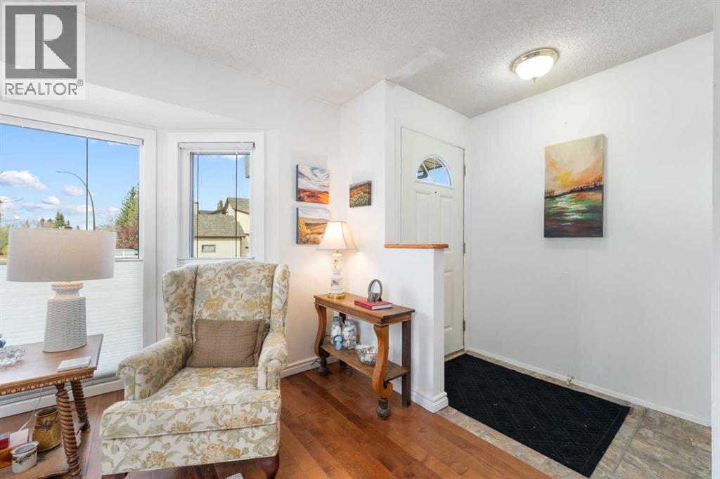 68 Macewan Glen Close Nw, Calgary, Alberta  T3K 2C3 - Photo 3 - A2263433