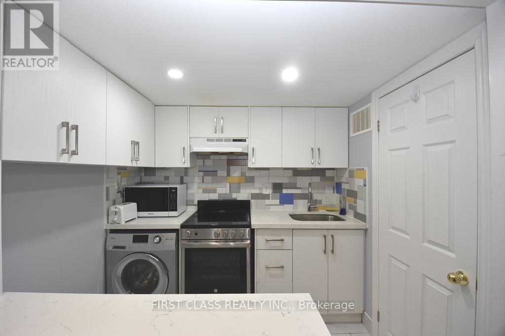 Back - 1542 Bruny Avenue, Pickering, Ontario  L1X 0C5 - Photo 8 - E11916824