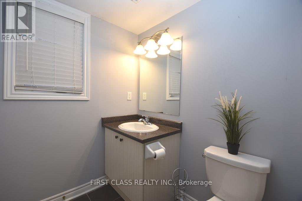 Back - 1542 Bruny Avenue, Pickering, Ontario  L1X 0C5 - Photo 9 - E11916824