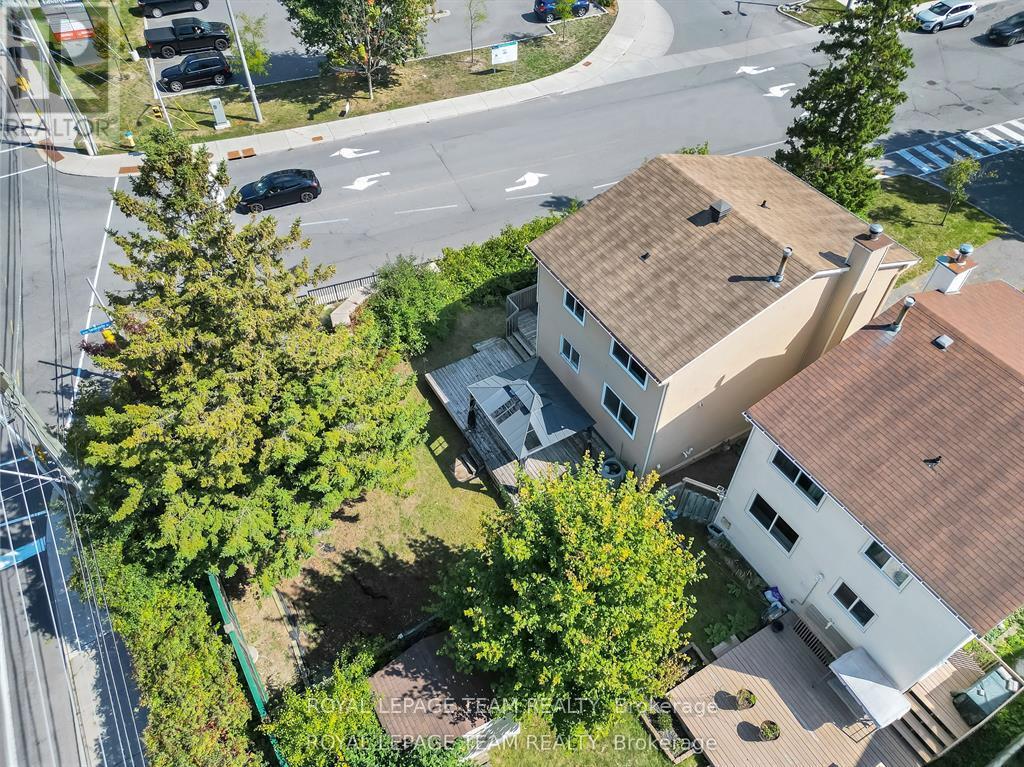 2 Brookhaven Court, Ottawa, Ontario  K2H 9E3 - Photo 37 - X12459033