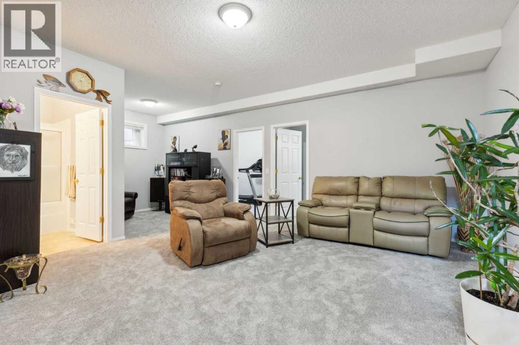 4 Martha's Meadow Place Ne, Calgary, Alberta  T3J 4H6 - Photo 27 - A2263698