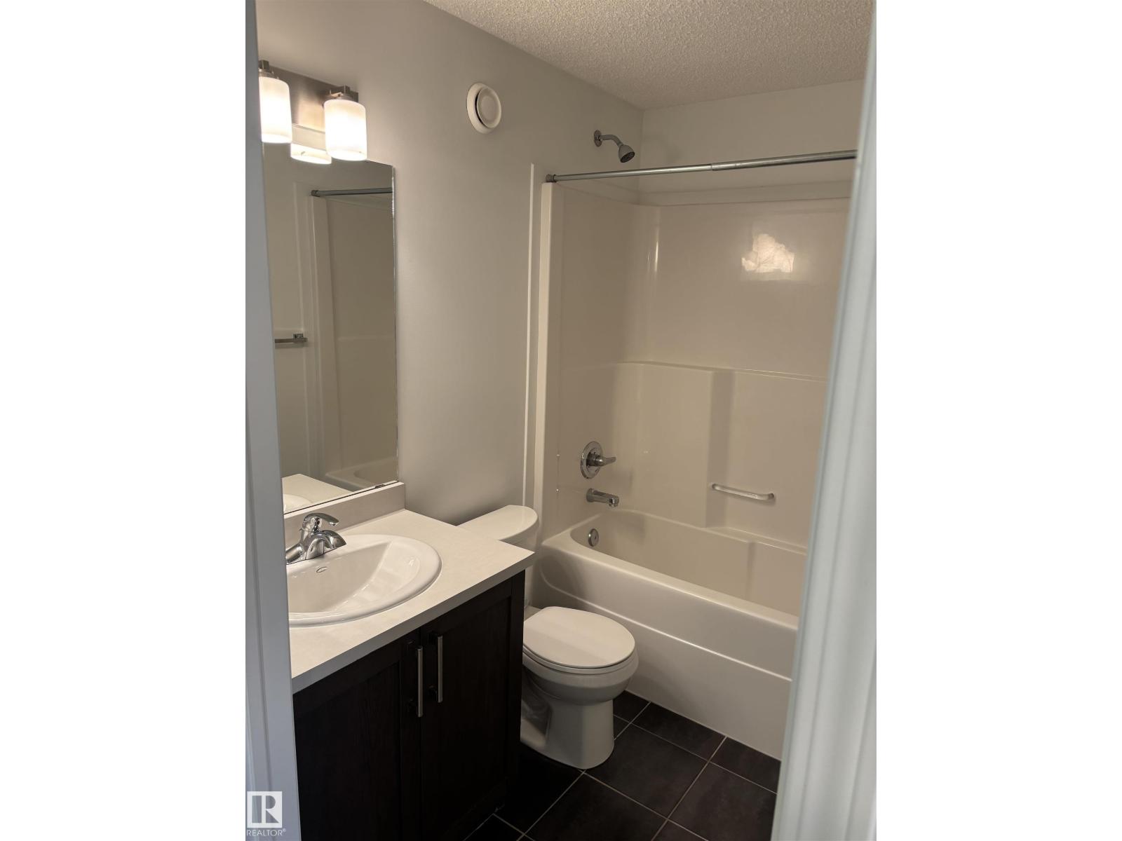 563 Orchards Bv Sw, Edmonton, Alberta  T6X 1V2 - Photo 15 - E4461896