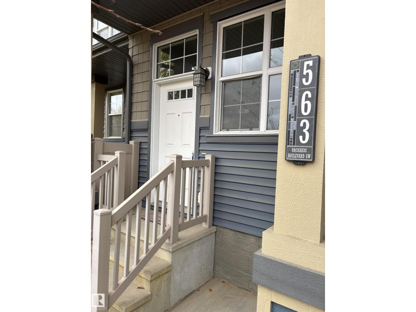 563 Orchards Bv Sw, Edmonton, Alberta  T6X 1V2 - Photo 3 - E4461896
