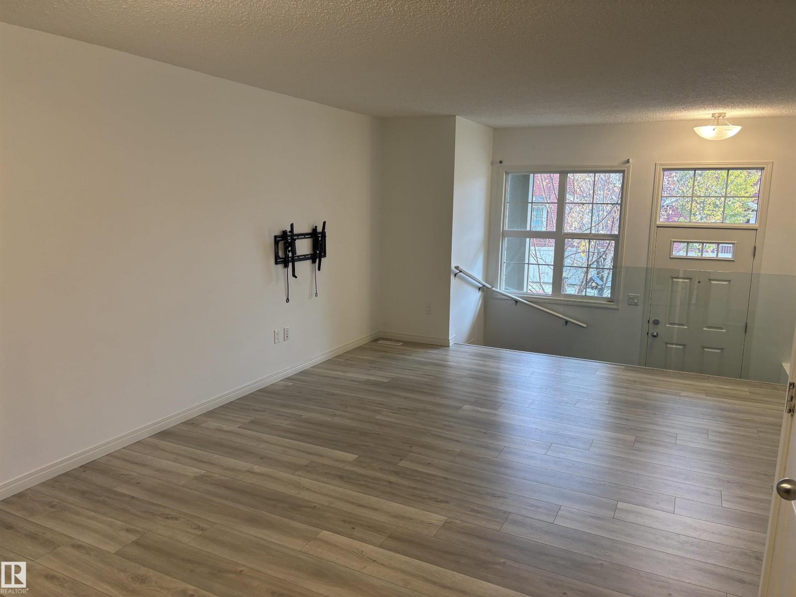 563 Orchards Bv Sw, Edmonton, Alberta  T6X 1V2 - Photo 7 - E4461896