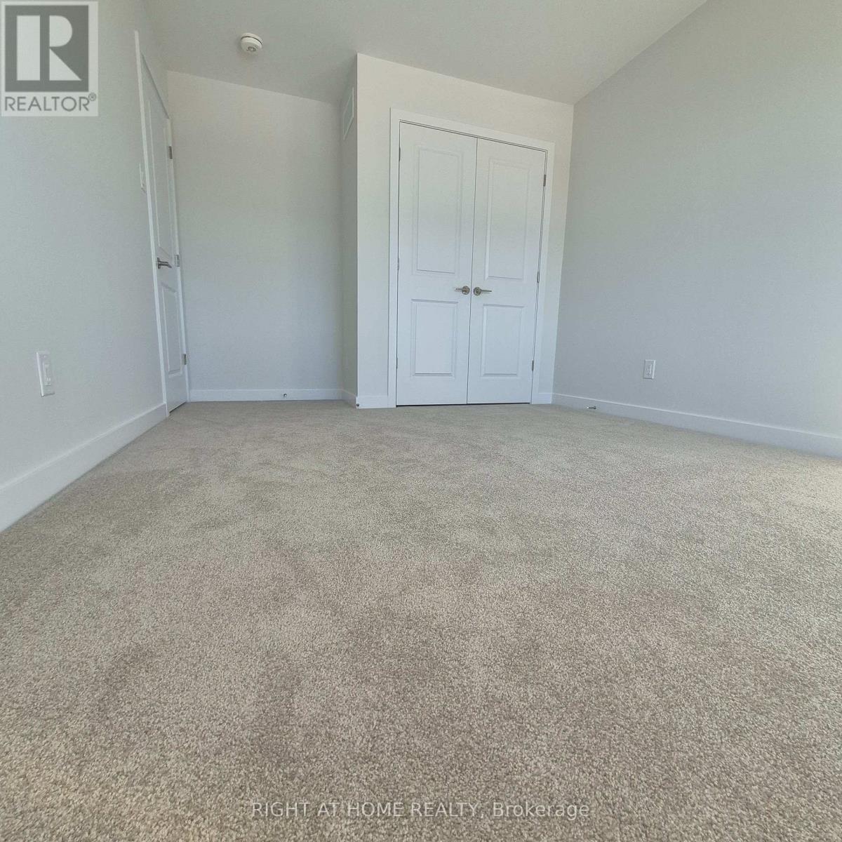 102 Ploughshare Road, Ottawa, Ontario  K2S 2T6 - Photo 16 - X12459039