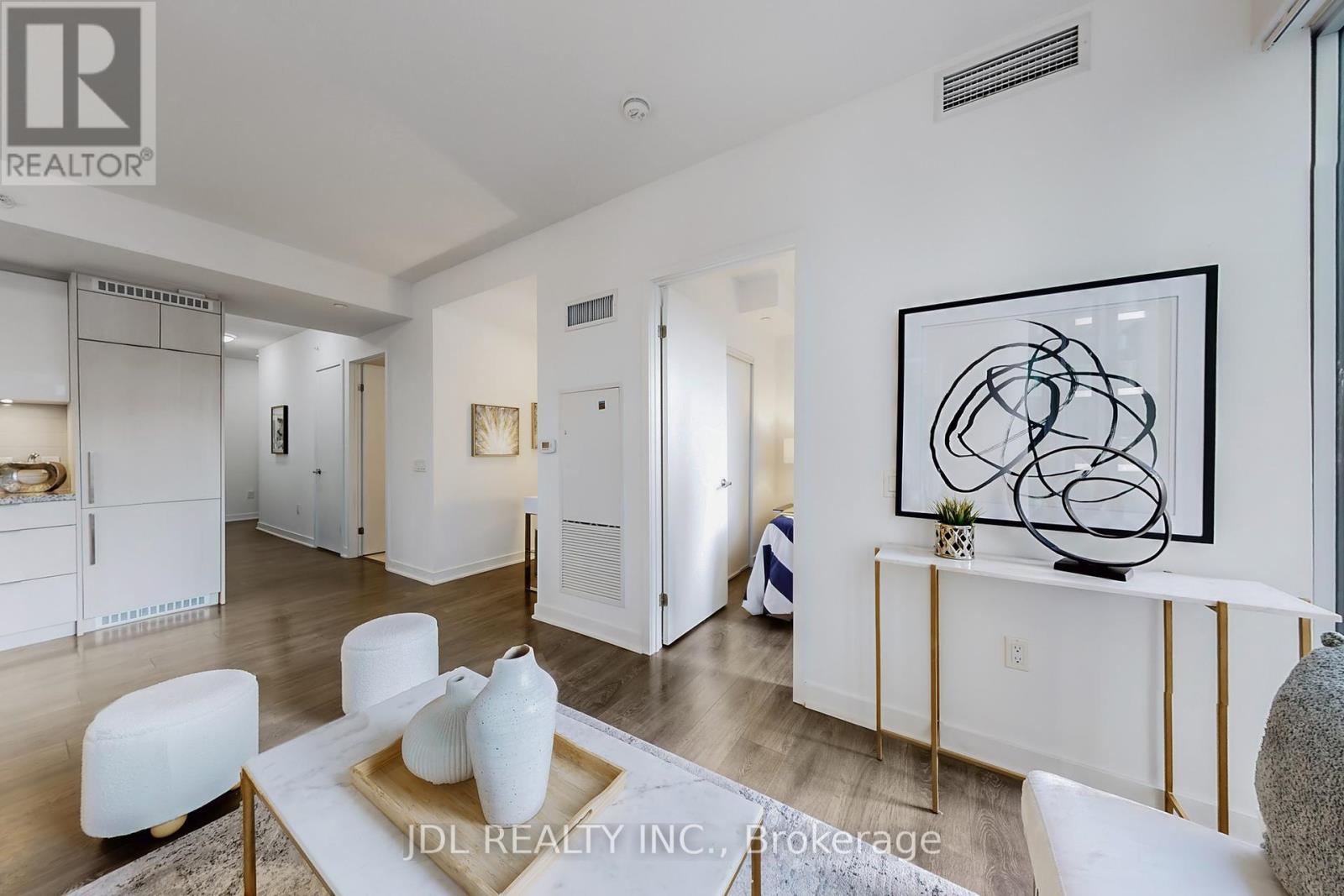 1602 - 125 Blue Jays Way, Toronto, Ontario  M5V 0C4 - Photo 4 - C12413999