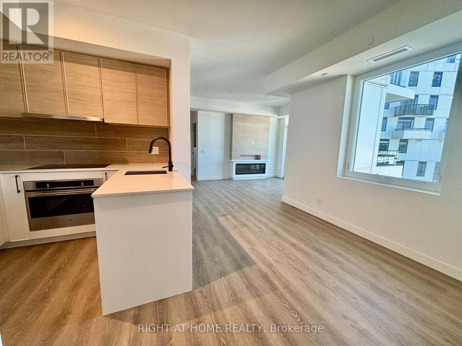 903 - 1050 Eastern Avenue, Toronto, Ontario  M4L 0B7 - Photo 8 - E12414304