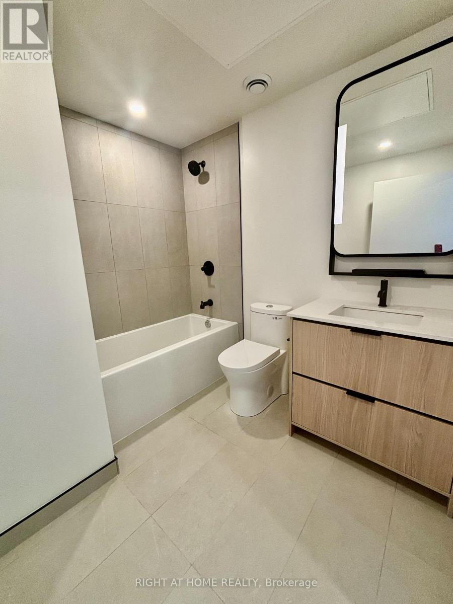 903 - 1050 Eastern Avenue, Toronto, Ontario  M4L 0B7 - Photo 9 - E12414304