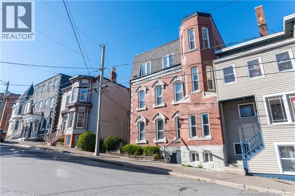 127 Leinster Street, Saint John, New Brunswick  E2L 1J4 - Photo 1 - NB128138