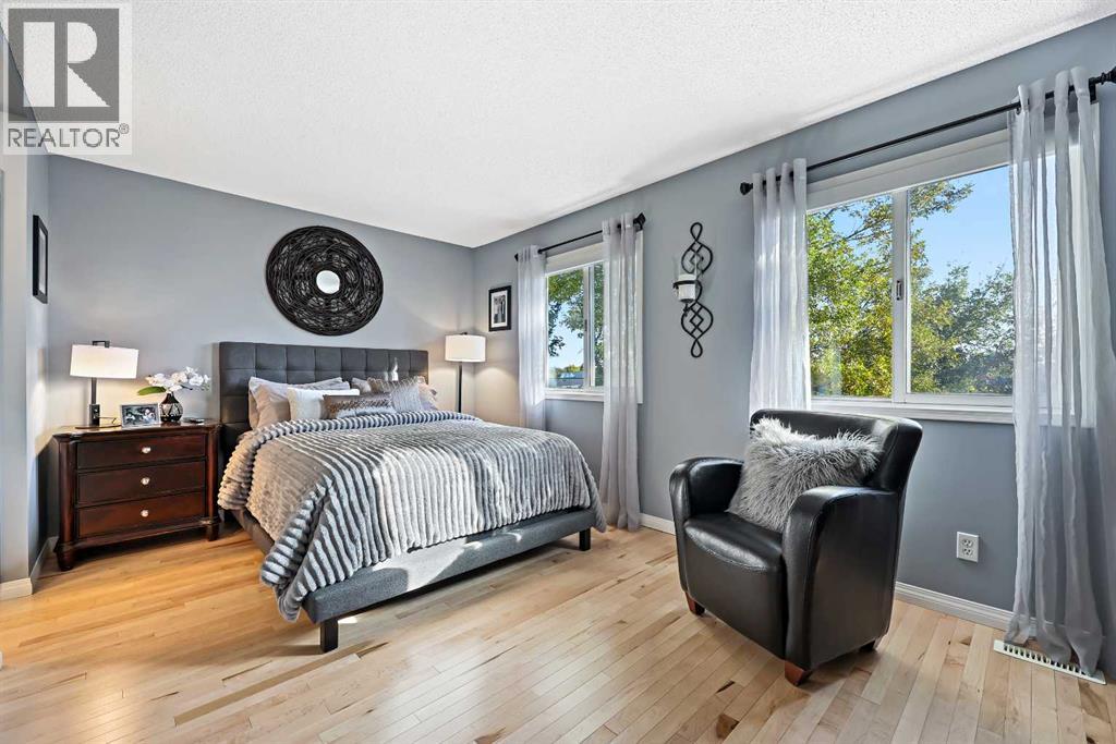 64 Abbeydale Villas Ne, Calgary, Alberta  T2A 7P6 - Photo 4 - A2263228