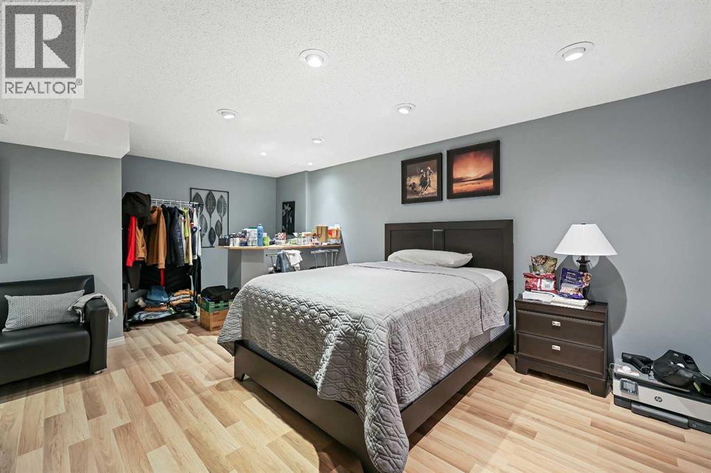 64 Abbeydale Villas Ne, Calgary, Alberta  T2A 7P6 - Photo 25 - A2263228