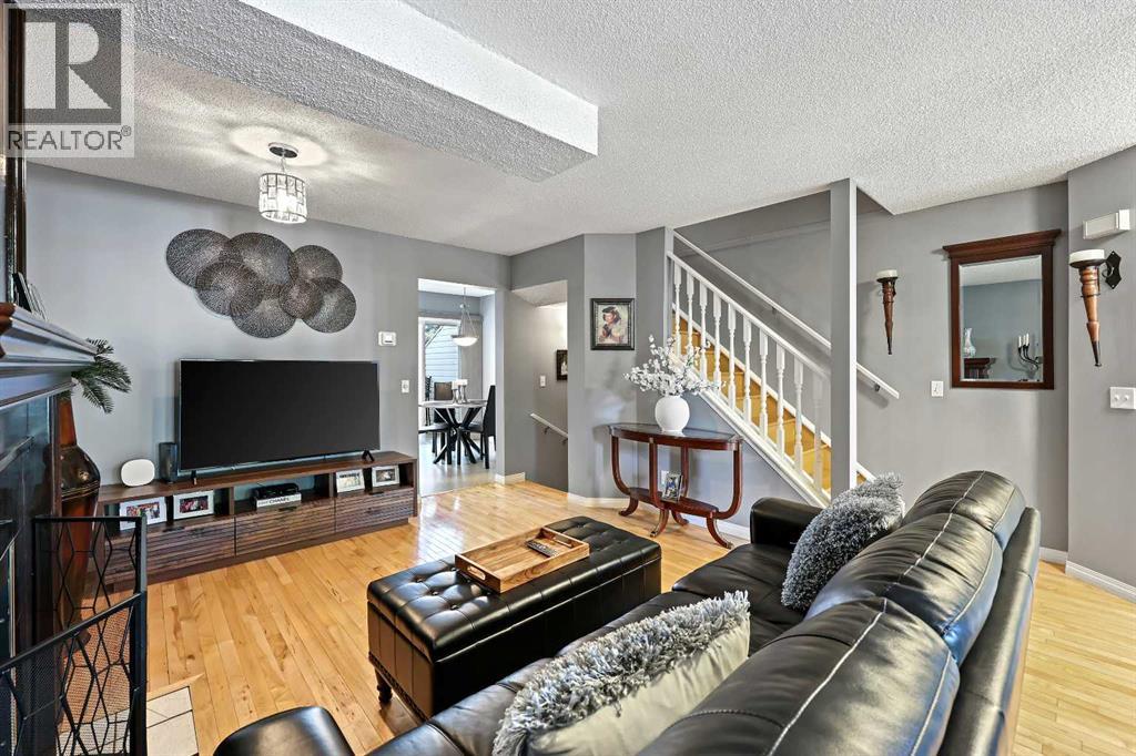 64 Abbeydale Villas Ne, Calgary, Alberta  T2A 7P6 - Photo 10 - A2263228