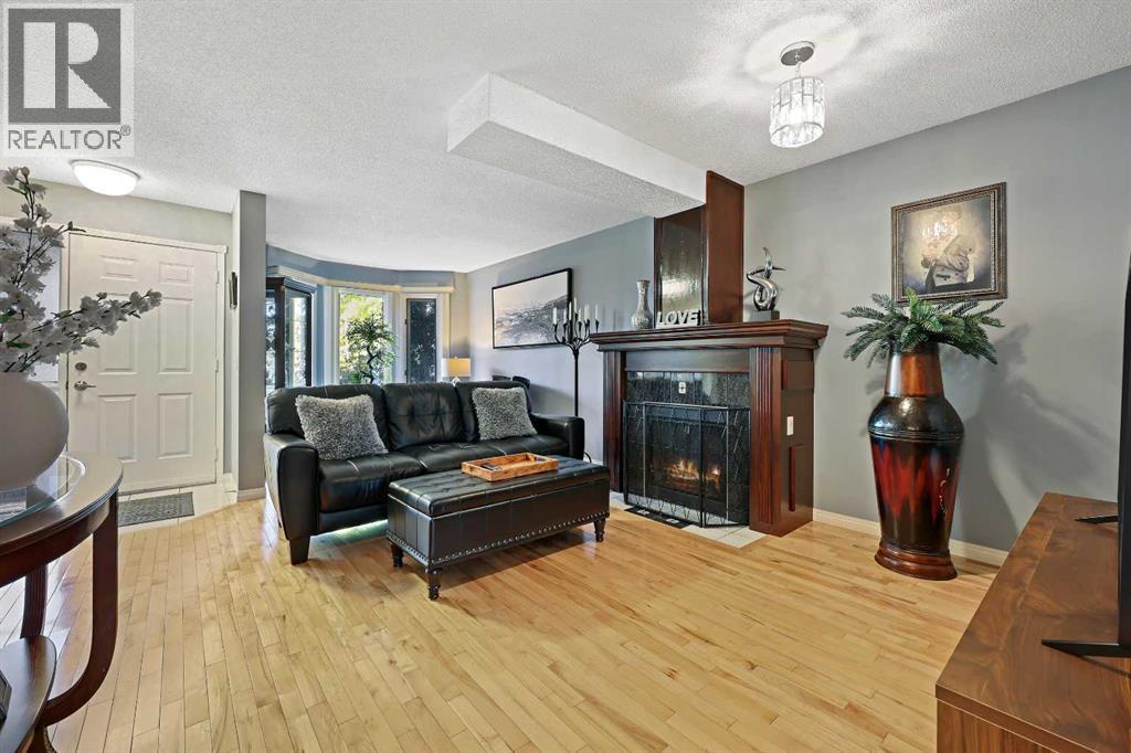 64 Abbeydale Villas Ne, Calgary, Alberta  T2A 7P6 - Photo 2 - A2263228