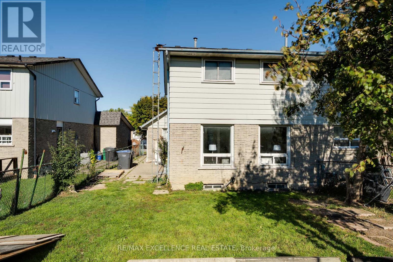 7556 Wildfern Drive, Mississauga, Ontario  L4T 3P6 - Photo 34 - W12459036