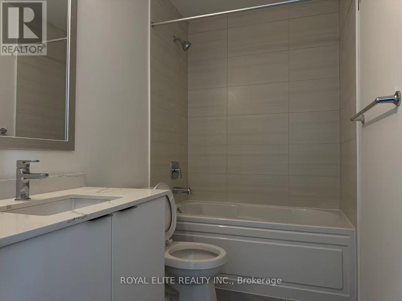 2102 - 15 Watergarden Drive, Mississauga, Ontario  L5R 0H4 - Photo 13 - W12459040