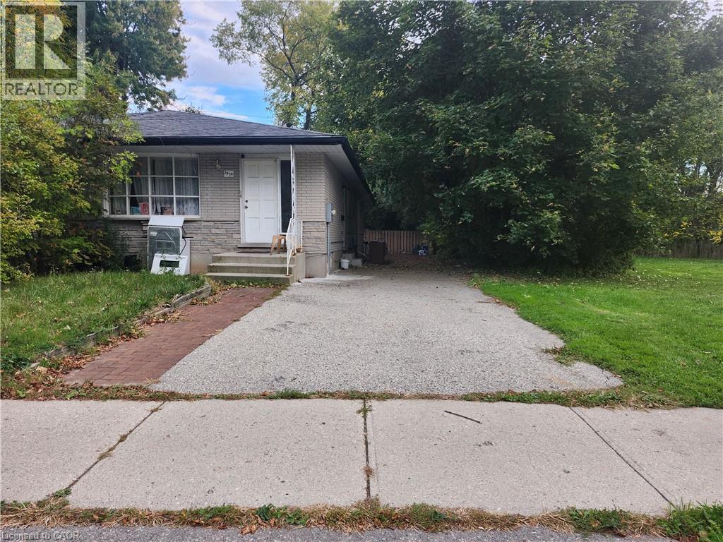 197b Cedarvale Crescent Unit# Lower, Waterloo, Ontario  N2L 4T3 - Photo 1 - 40778541