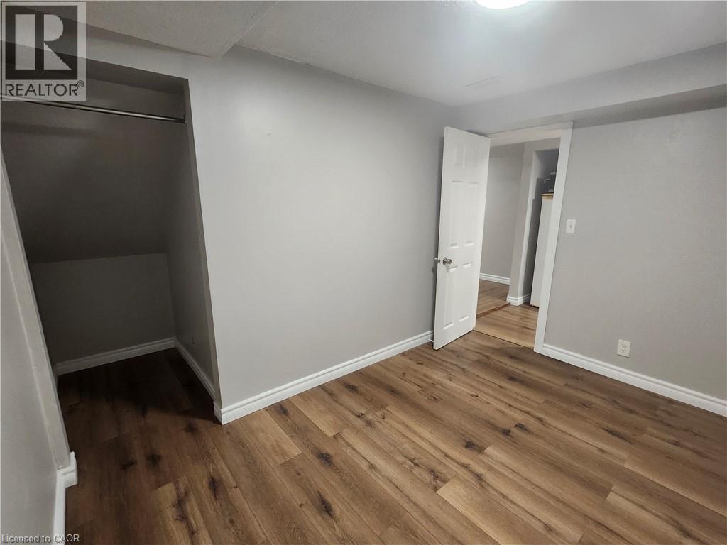 197b Cedarvale Crescent Unit# Lower, Waterloo, Ontario  N2L 4T3 - Photo 11 - 40778541