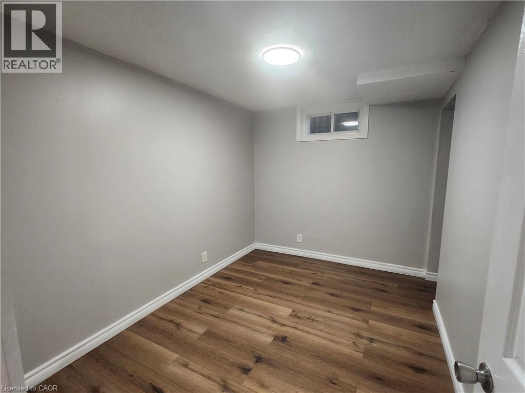 197b Cedarvale Crescent Unit# Lower, Waterloo, Ontario  N2L 4T3 - Photo 12 - 40778541