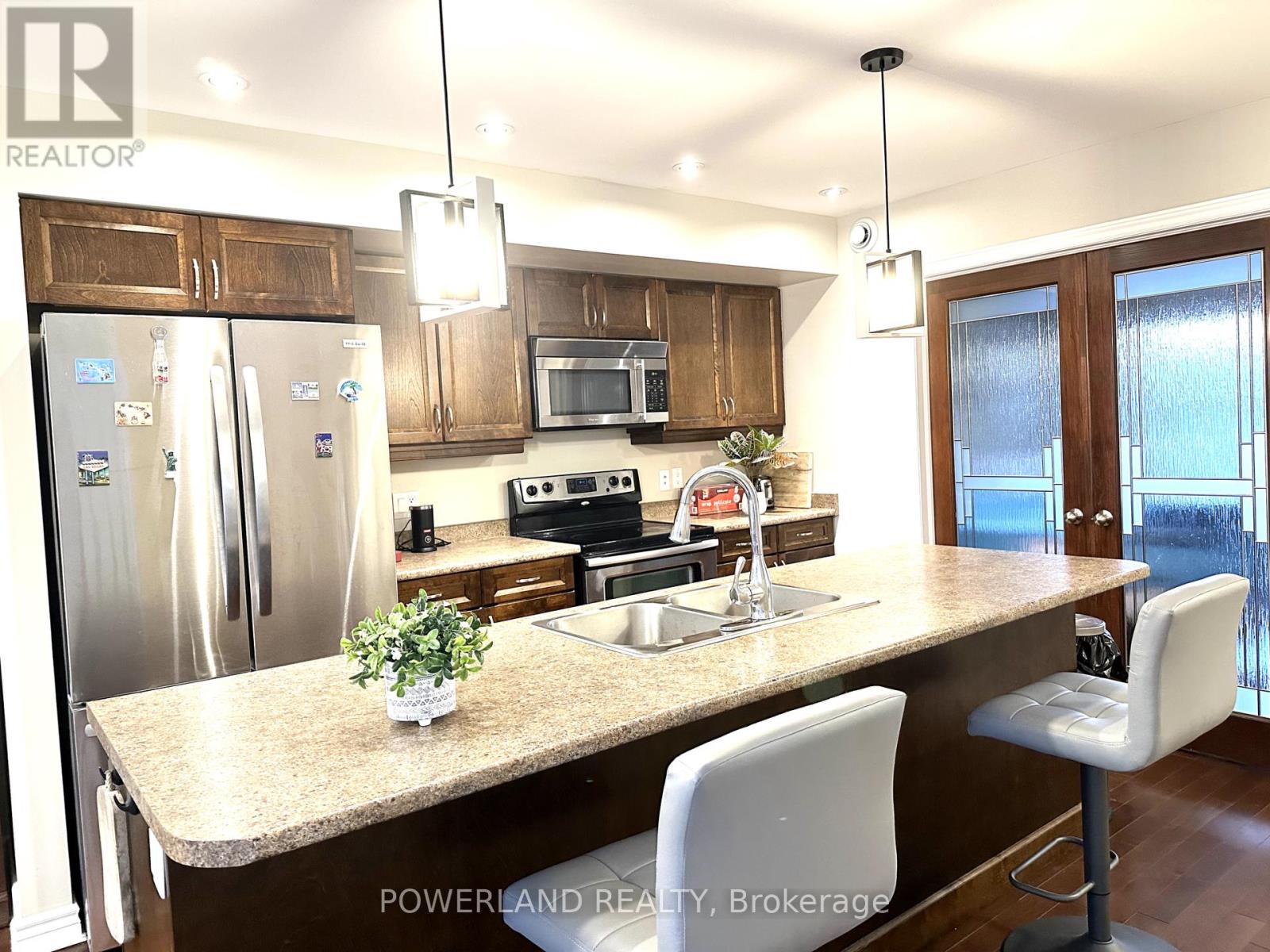 21 Brookland Drive, North Bay, Ontario  P1A 0A1 - Photo 10 - X12379496