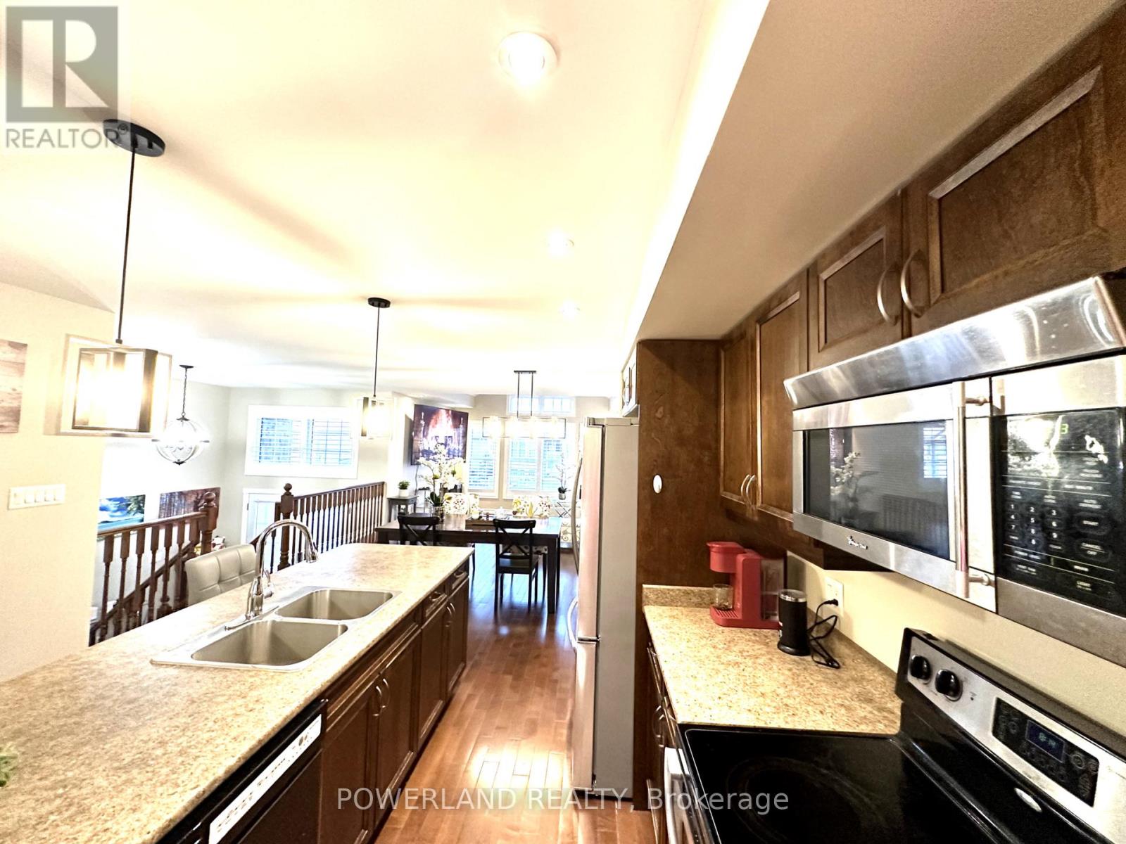 21 Brookland Drive, North Bay, Ontario  P1A 0A1 - Photo 13 - X12379496