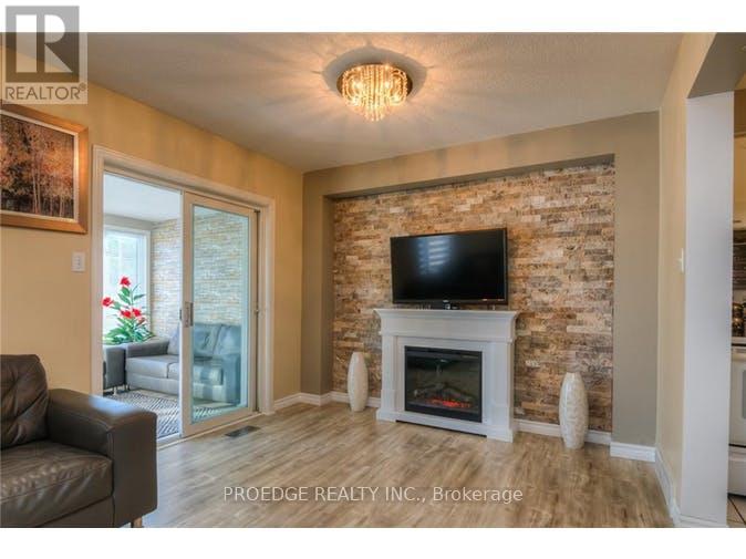 263 Bankside Drive, Kitchener, Ontario  N2N 3J9 - Photo 10 - X12459042