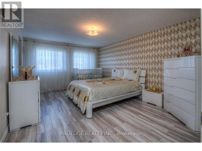 263 Bankside Drive, Kitchener, Ontario  N2N 3J9 - Photo 15 - X12459042