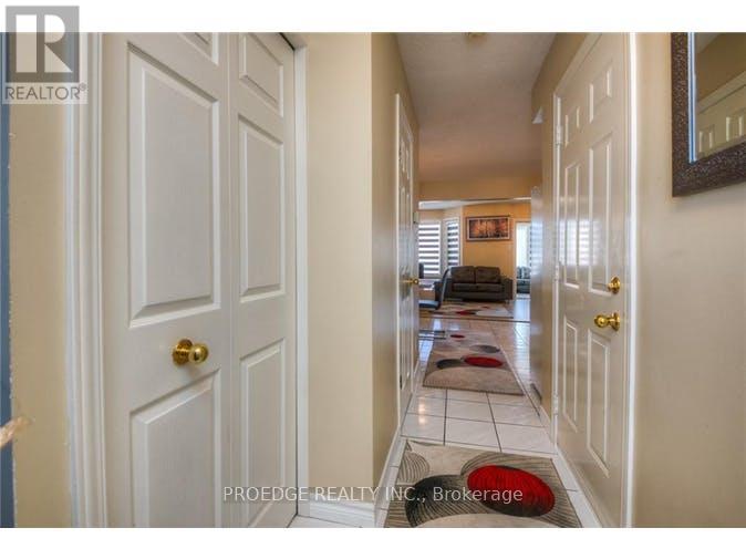 263 Bankside Drive, Kitchener, Ontario  N2N 3J9 - Photo 3 - X12459042