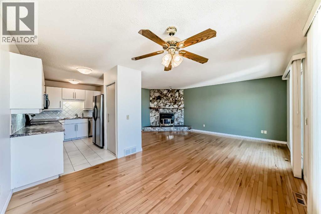 40 Glenpatrick Crescent, Cochrane, Alberta  T0L 0W3 - Photo 12 - A2263301