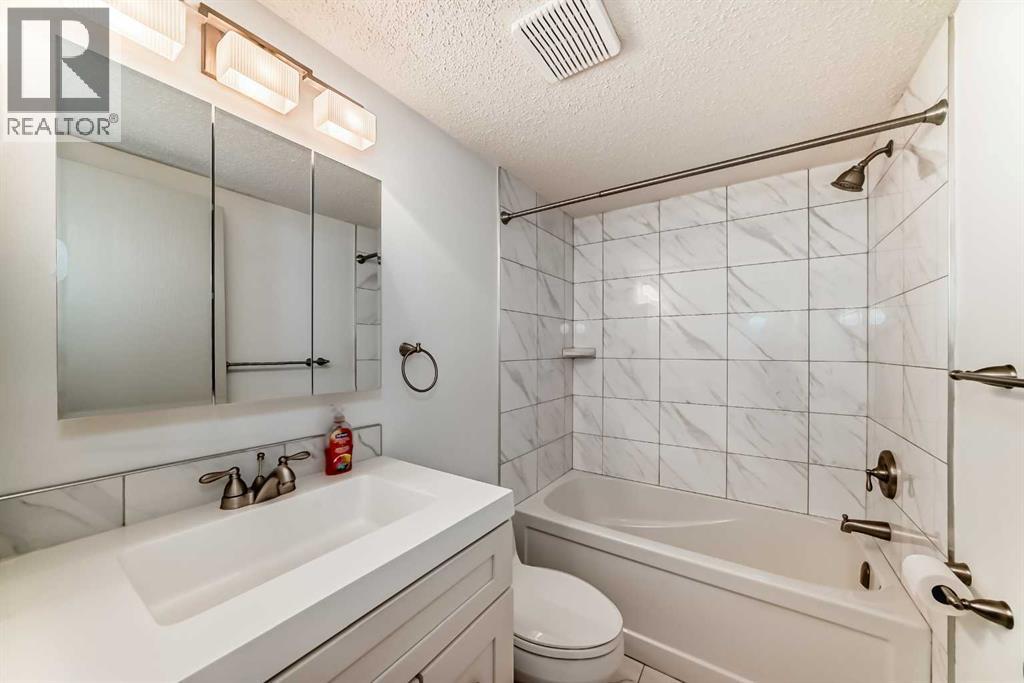 40 Glenpatrick Crescent, Cochrane, Alberta  T0L 0W3 - Photo 30 - A2263301