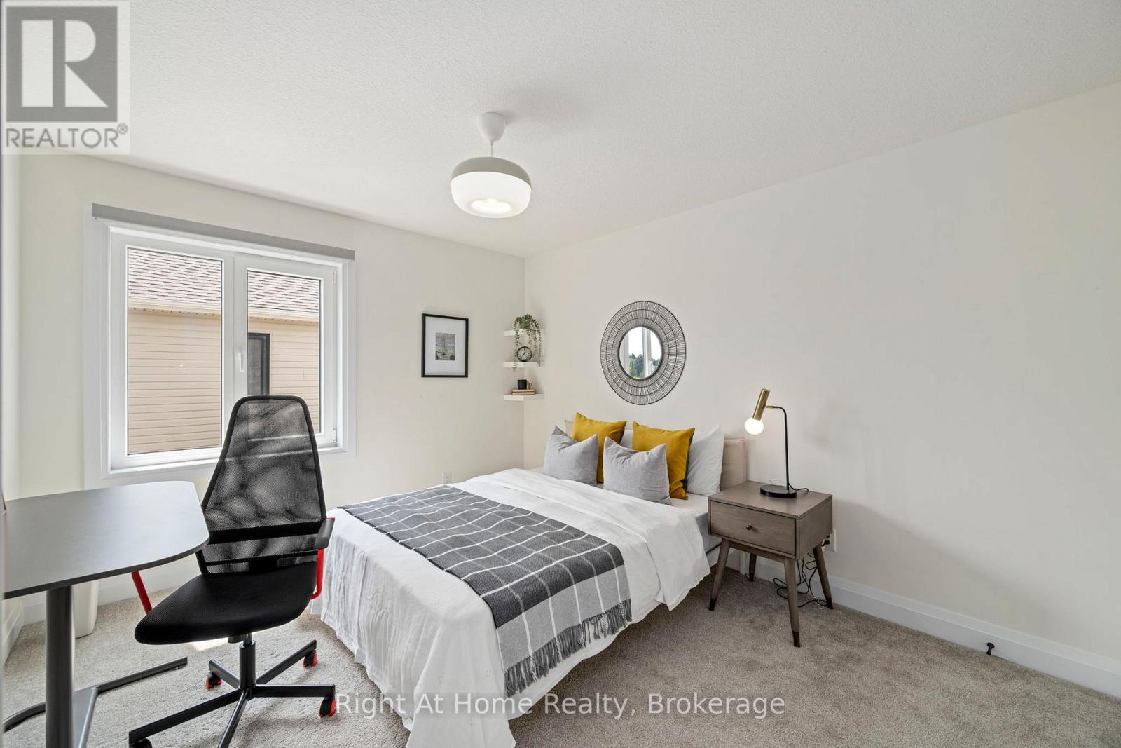 2363 Bakervilla Street, London South, Ontario  N6P 0H4 - Photo 20 - X12336618